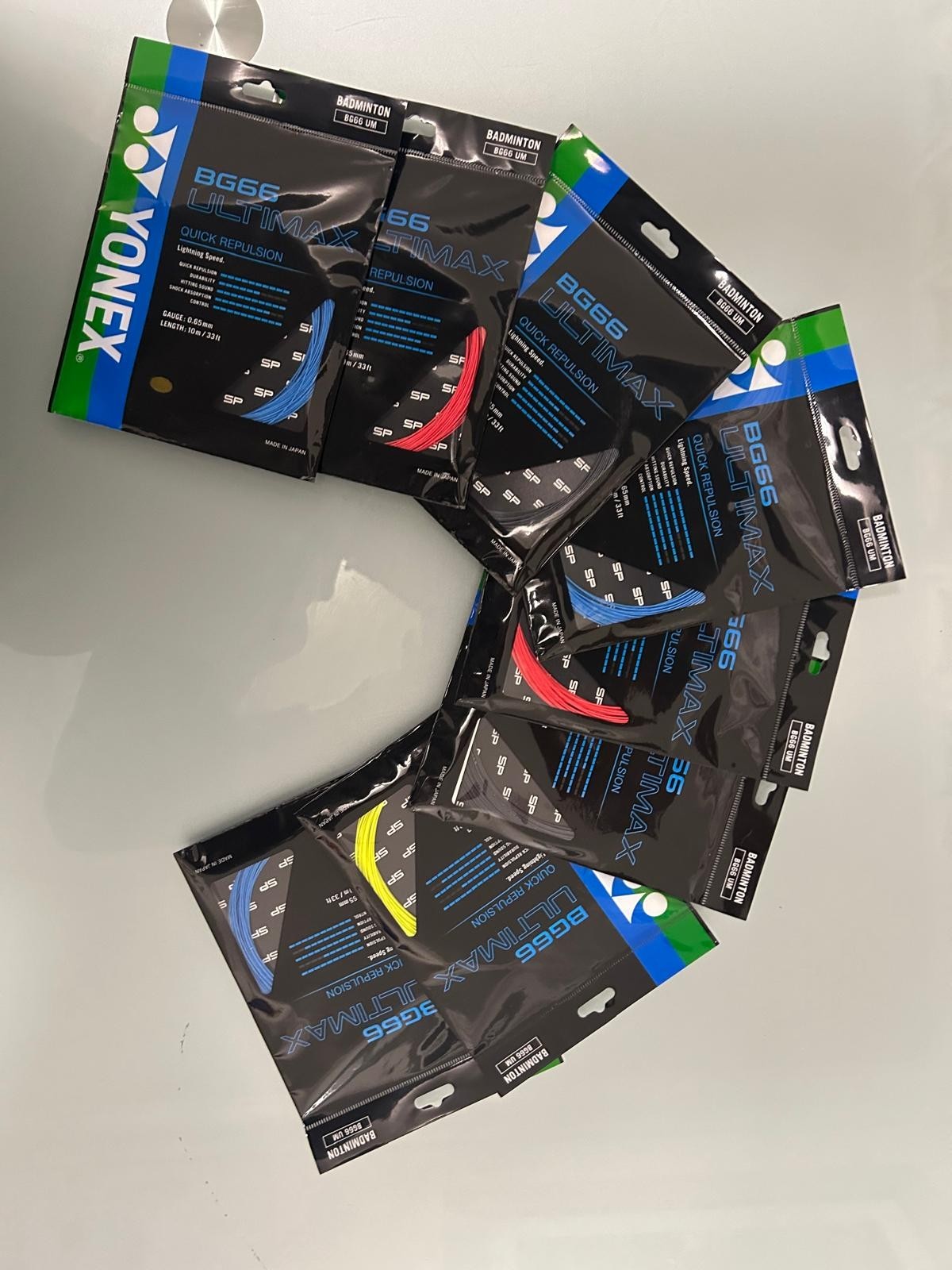 Yonex BG65 Ultimax tournament strings - 0.65mm-10m/33ft-pack of 1 - multicolours