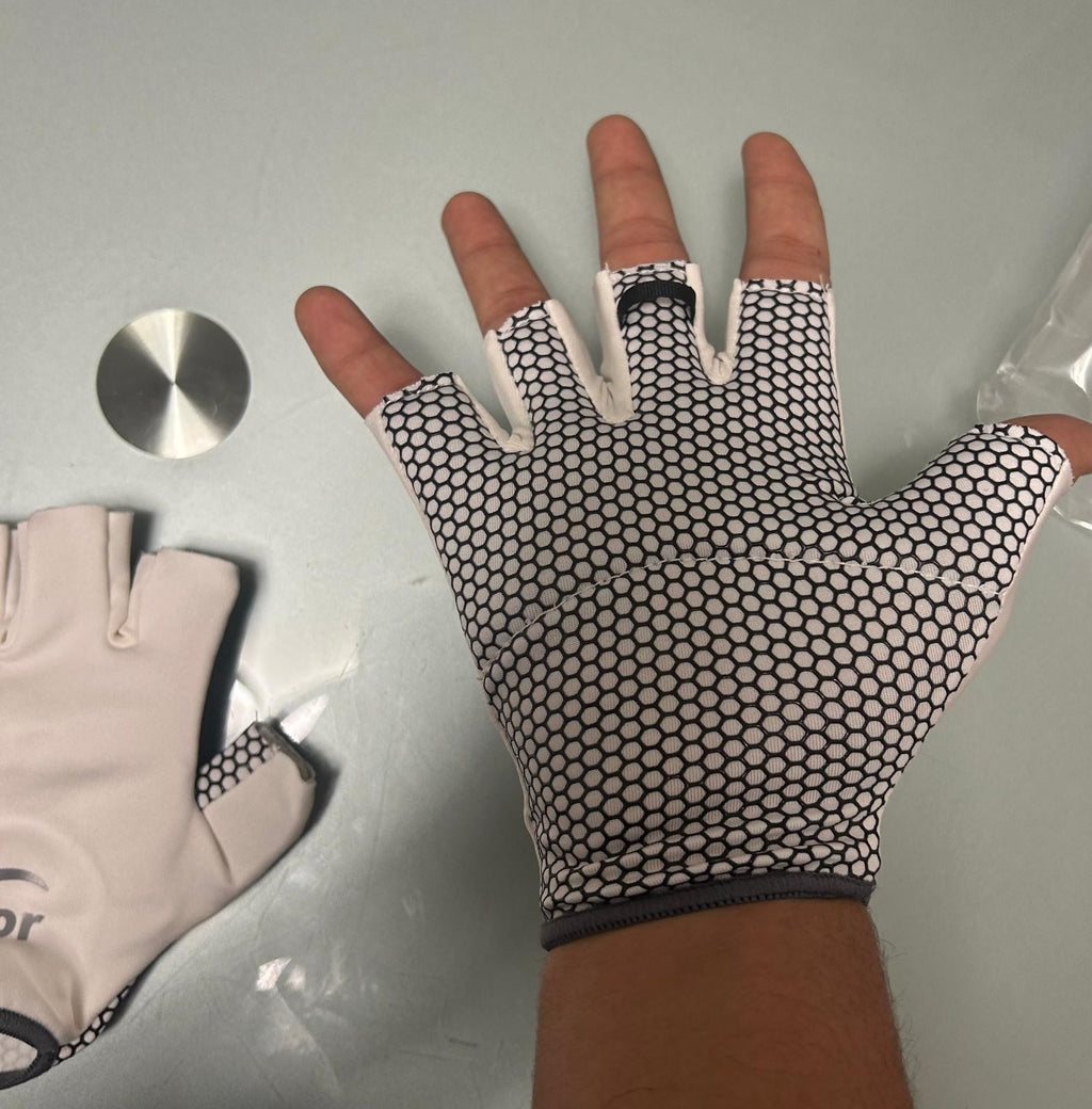 Tynor Pro Fielding Gloves 🏏 Durable, Comfortable & Secure Fit for Cricket