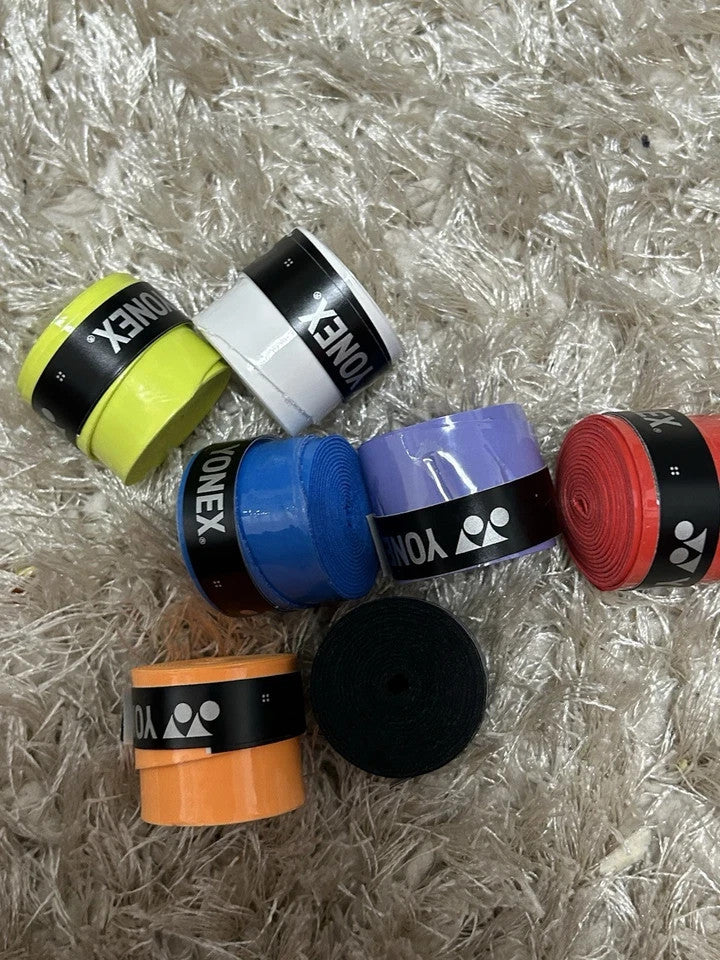 Yonex Synthetic Over Grip TECH-501B - Tennis & Badminton Players - Pack Of 7.