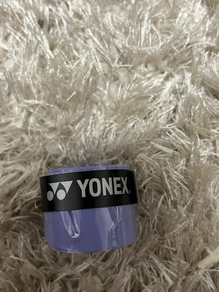 Yonex Synthetic Over Grip TECH-501B - Tennis & Badminton Players - Pack Of 7.