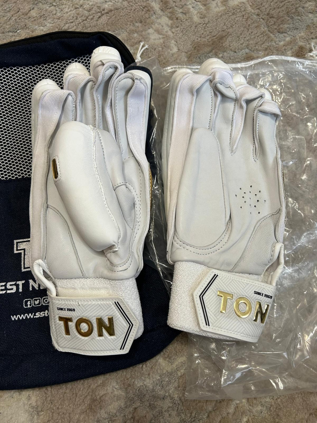 TON Player, Blue Label & Gold Edition Batting Gloves – Pro Quality 2026