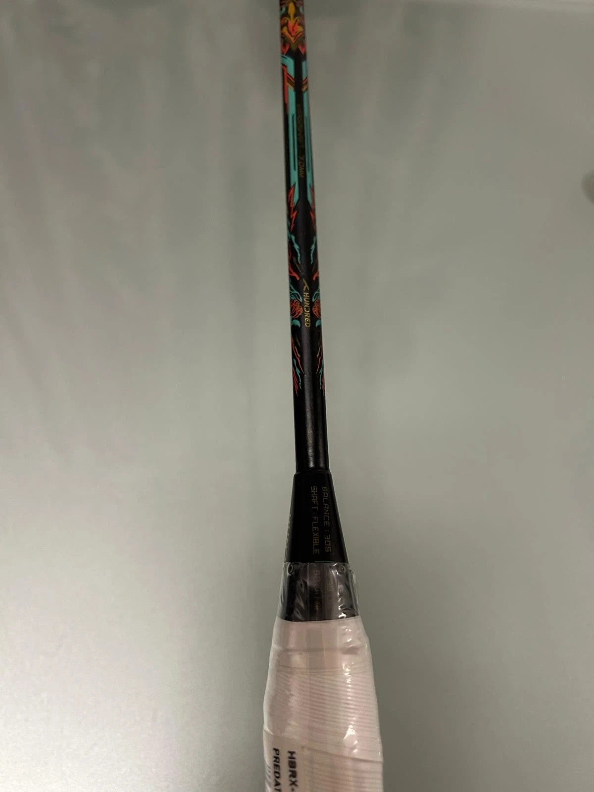 Hundred Predator 82 Extra Strong Graphite Badminton Racket Max Tension : ≤38 |4U
