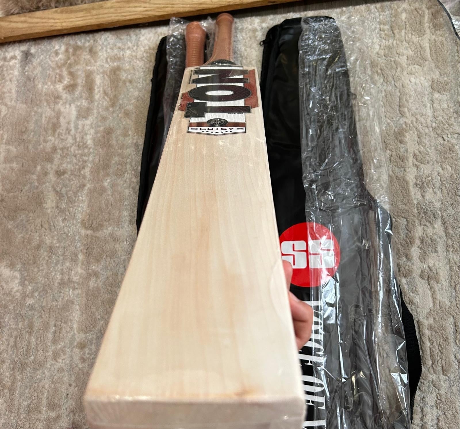 SS TON Gutsy Cricket Bat – Amazing Ping, Light Weight 1150-60g, Superb Balance👏
