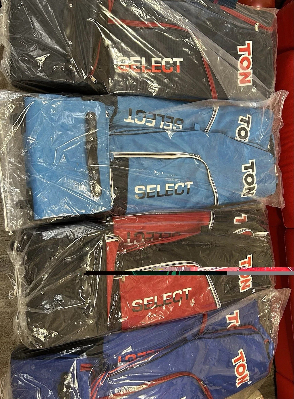 TON Select Duffle Cricket Kit Bag – Pro Quality, 2 Bat Pockets-Pro Player Design