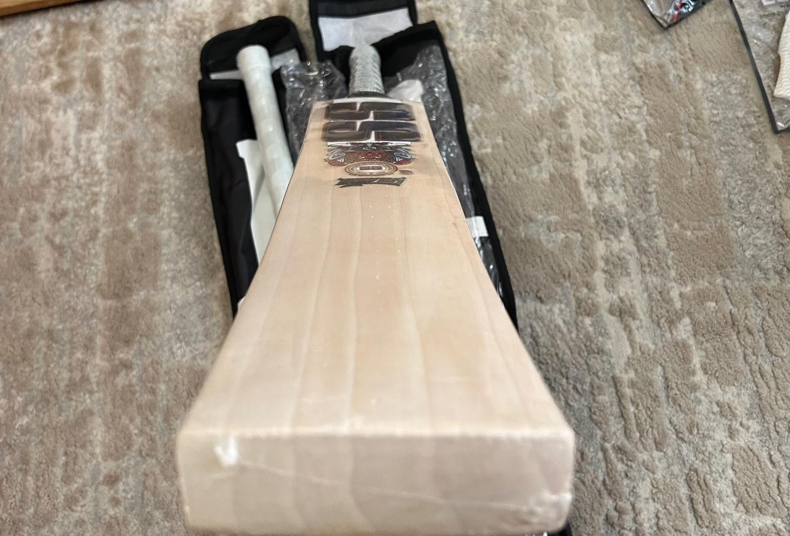 SS Devils Blue English Willow Cricket Bat SH - Clean Face & Monster Ping! 🏏