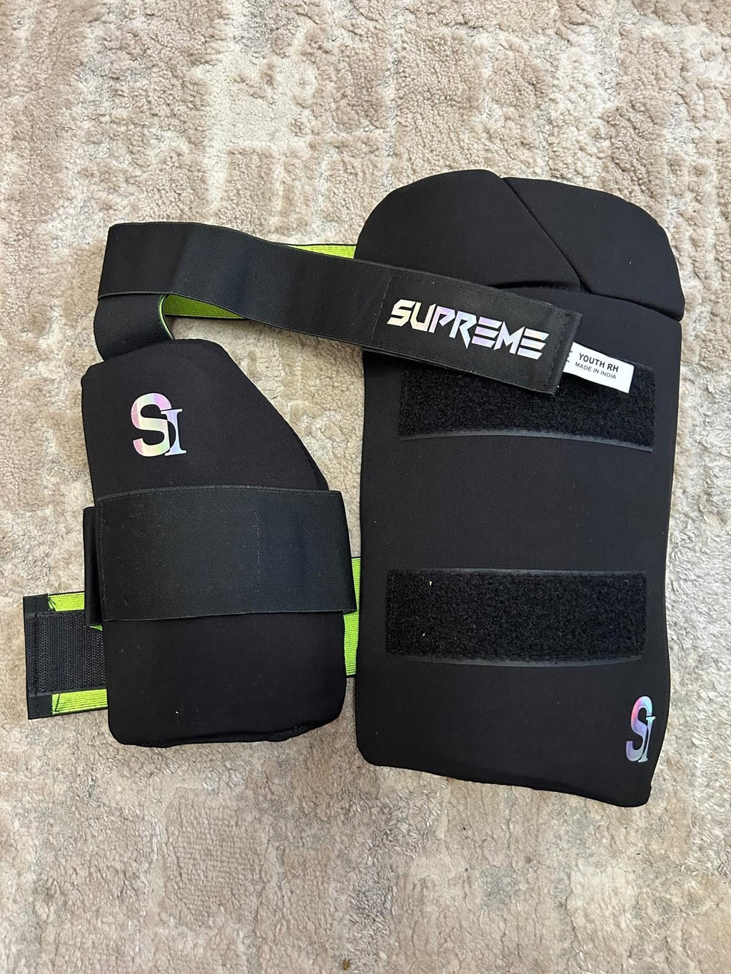 SI Supreme/TON Combo Thigh Guard – Lightweight Pro Cricket Protection