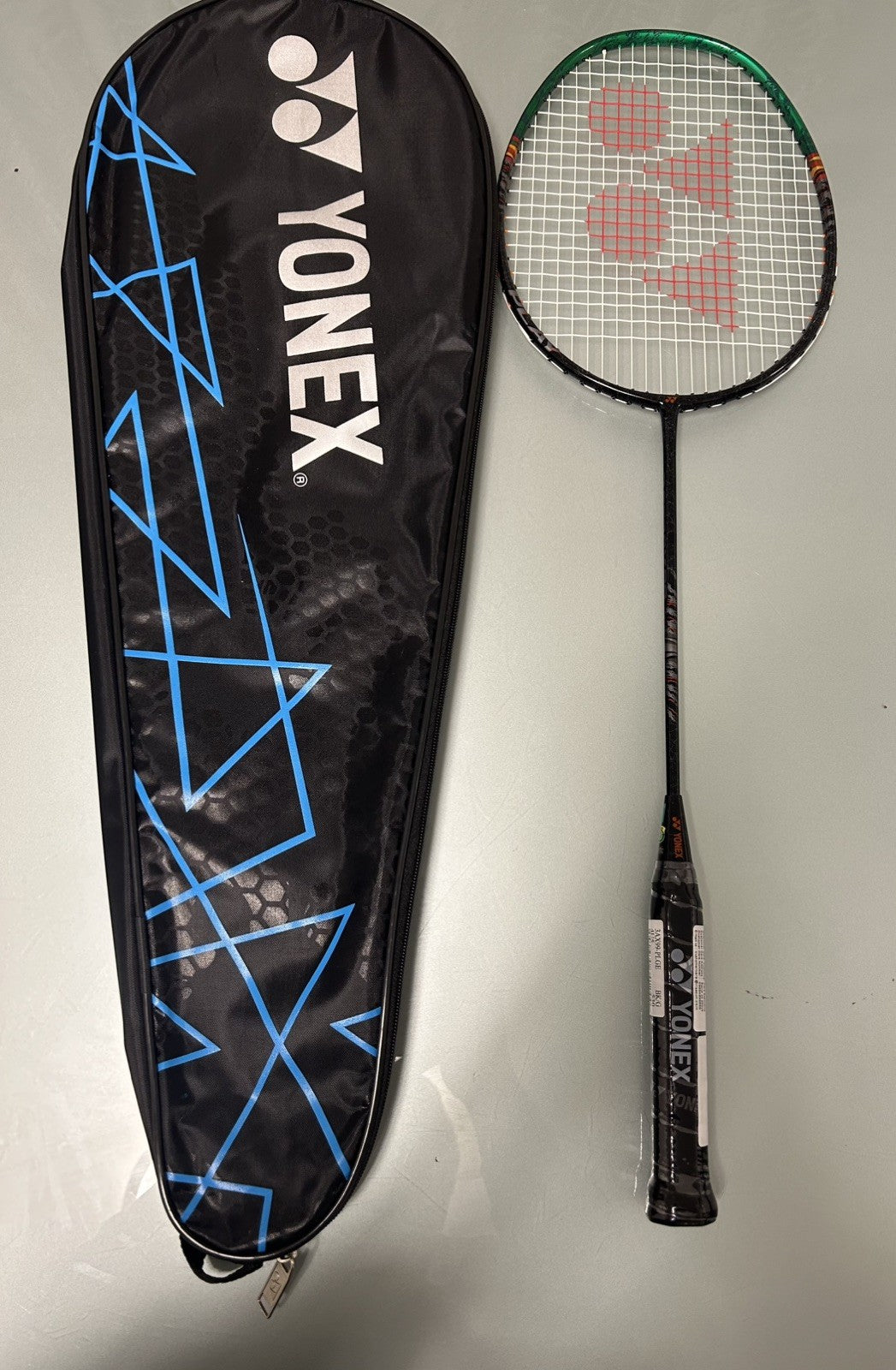 Yonex Astrox 99 Play 3rd Gen Badminton Racket Strung 4U-with case-quick dispatch