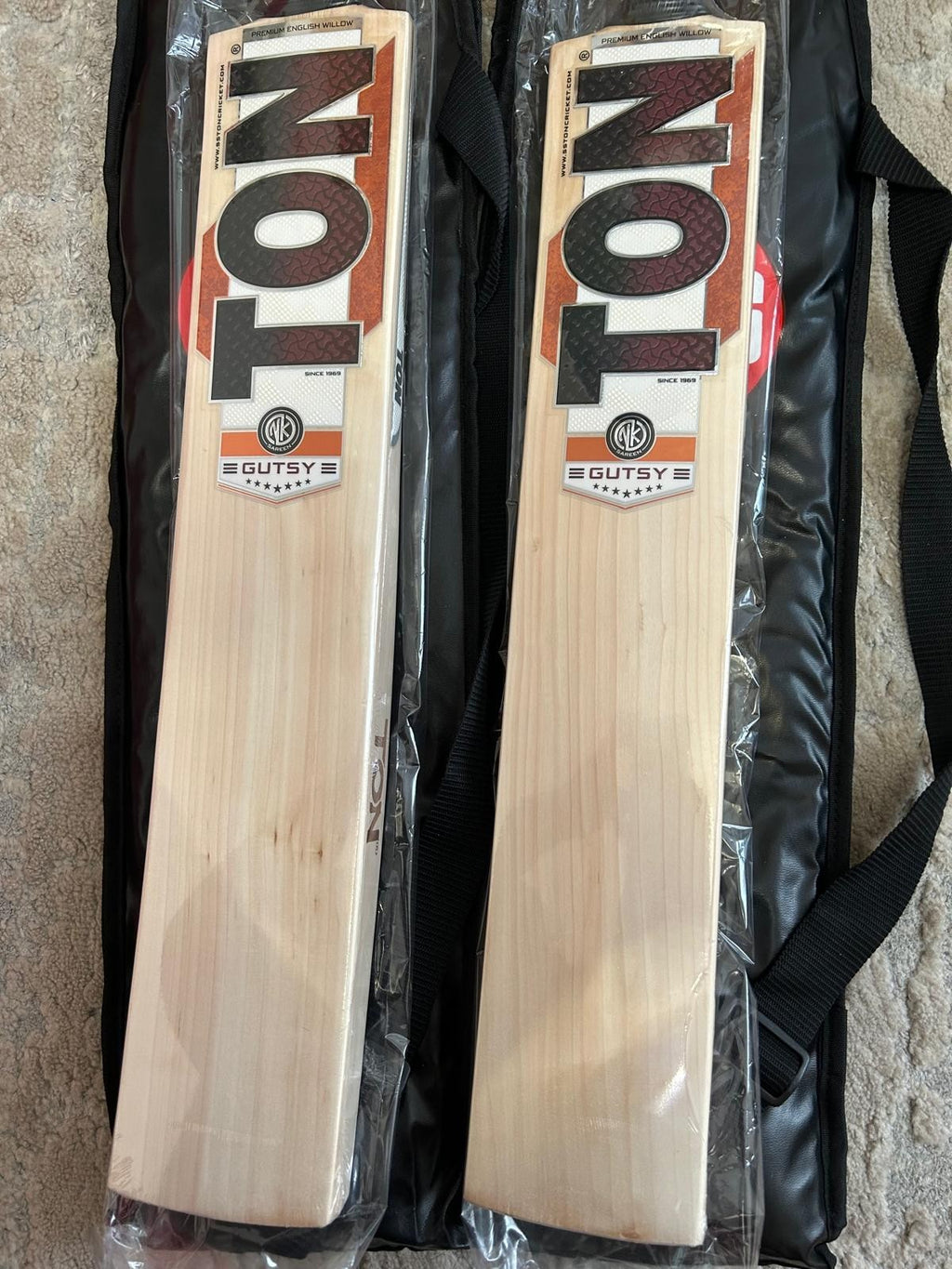 SS TON Gutsy Cricket Bat – Amazing Ping, Light Weight 1150-60g, Superb Balance👏
