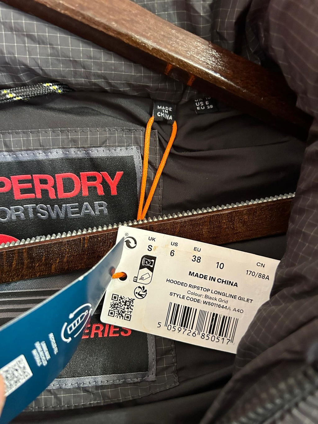 Superdry Sportswear Gilet Hooded Ripstop Longline Black Grid Size S -NEW RRP£145