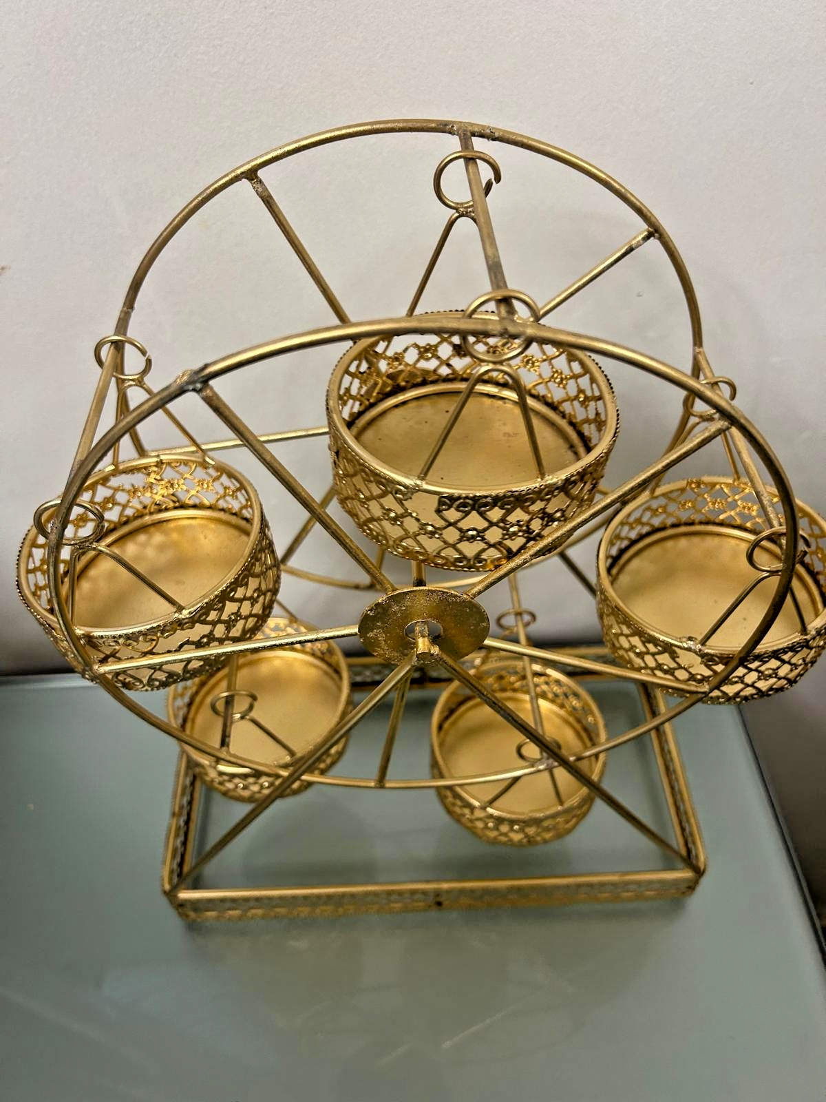 Golden Ferris Wheel Diwali Decoration - Spinning Baskets - New - 5 Baskets